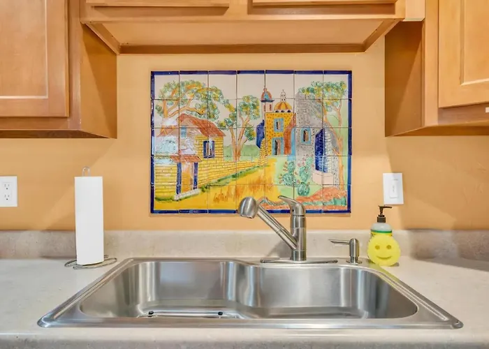 Private Pet-friendly Casita In East
