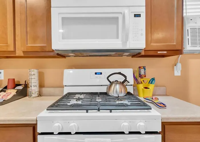 Private Pet-friendly Casita In East Tucson